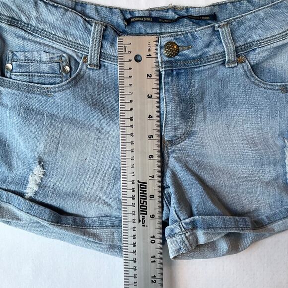Highway Jeans Women’s Frayed & Light Waxed Denim Shorts Size 9, Blue - Picture 6 of 11